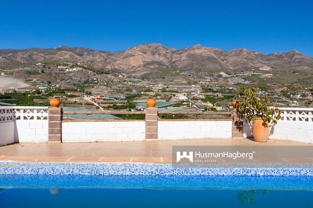 5 sovrum Villa till salu i Molvízar med pool - 300 000 € (Ref: 7887428)