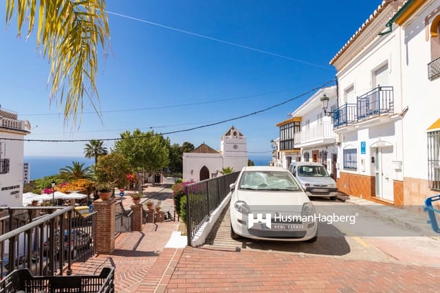 4 soveværelse Byhus til salg i Maro, Nerja - € 745.000 (Ref: 8447610)
