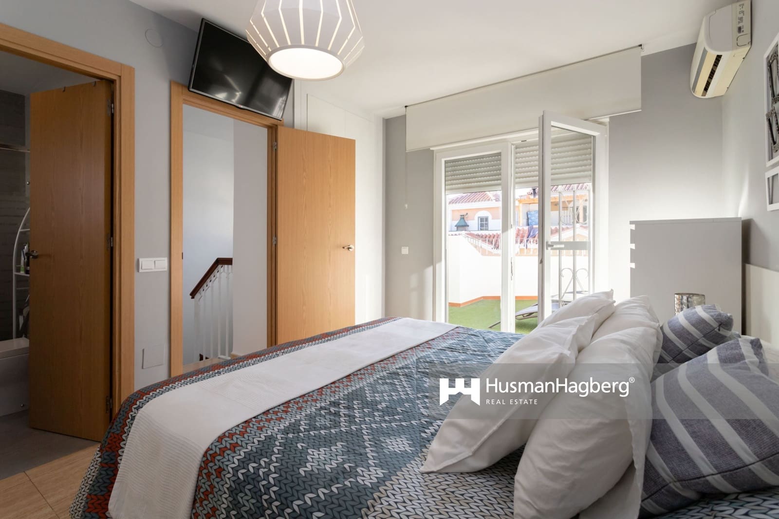 4 soveværelse Byhus til salg i Torrox med swimmingpool - € 399.000 (Ref: 8635460)