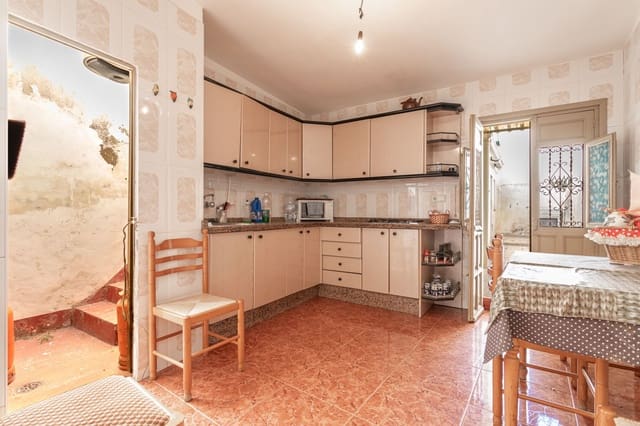 4 soveværelse Byhus til salg i Centro, Nerja - € 950.000 (Ref: 8644223)