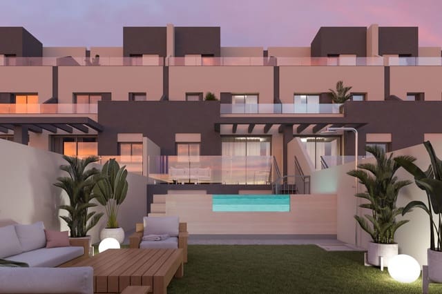 4 soverom Hus til salgs i Urbanización Santa Rosa, Torrox med svømmebasseng - € 419 000 (Ref: 8744379)