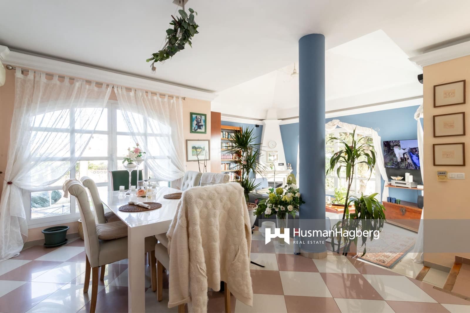 8 soveværelse Villa til salg i Torrox med swimmingpool - € 1.100.000 (Ref: 8771405)