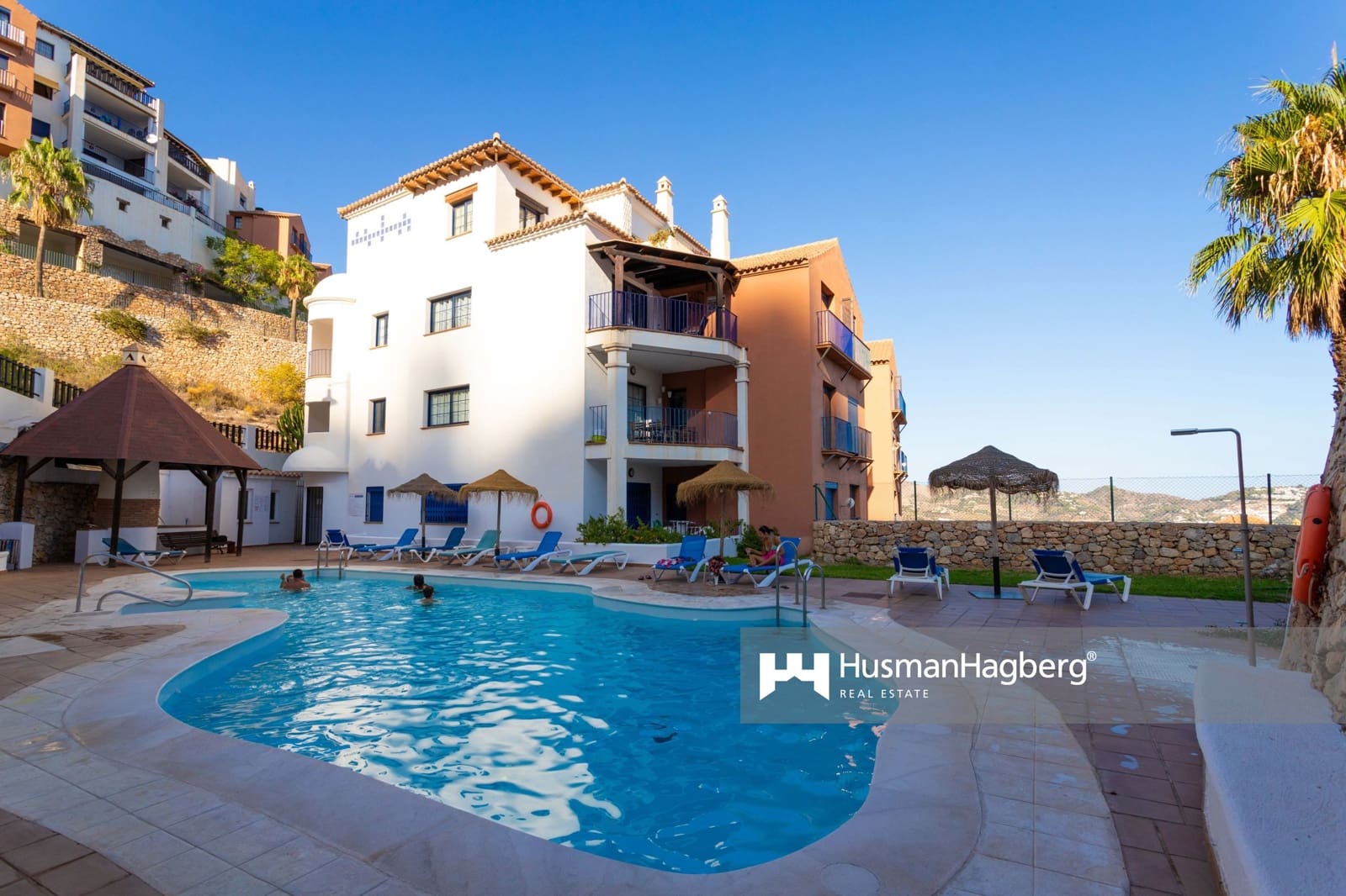 2 sovrum Lägenhet till salu i Almunecar med pool - 342 500 € (Ref: 8771406)