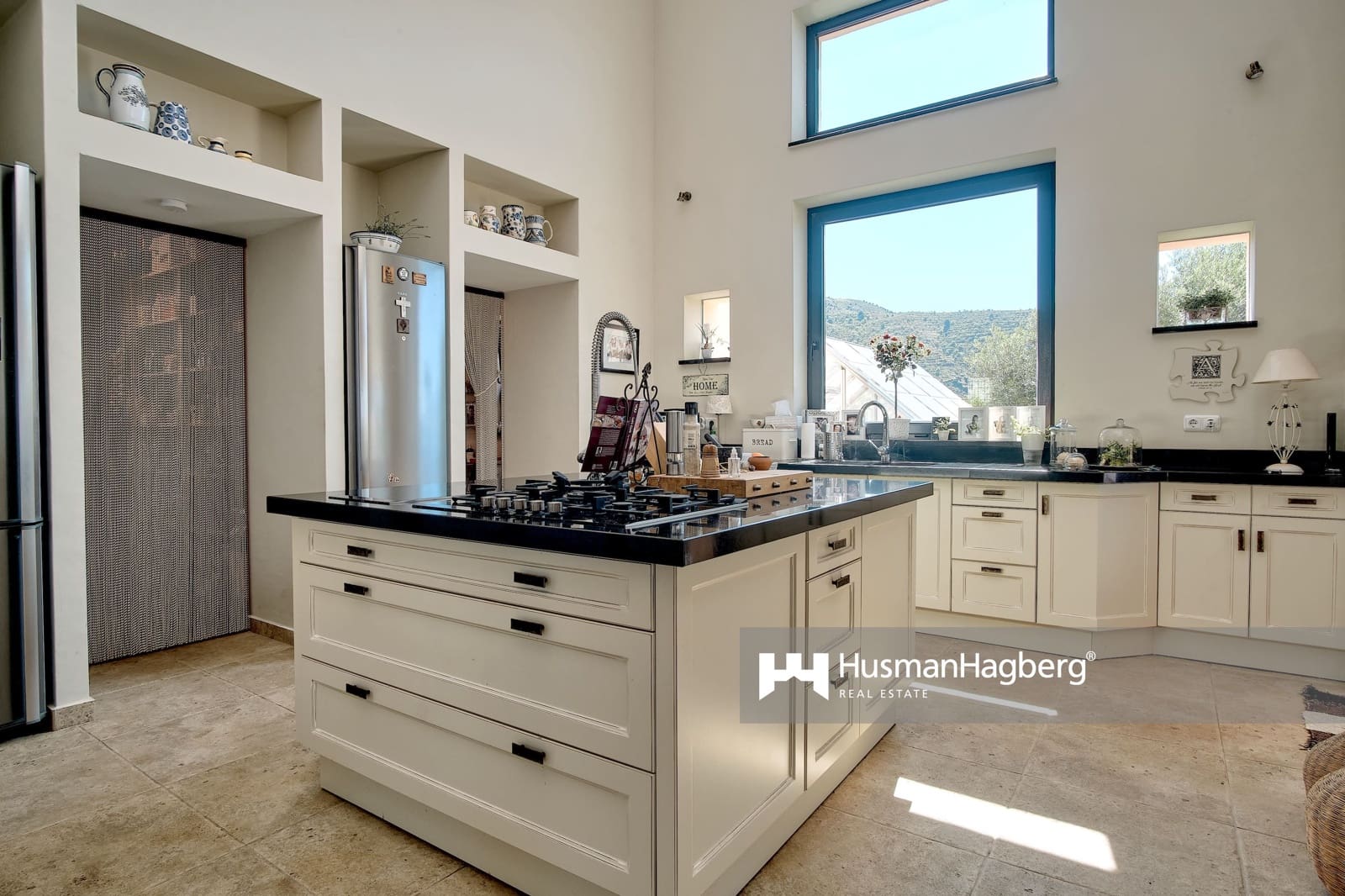 5 soveværelse Villa til salg i Almunecar med swimmingpool - € 1.295.000 (Ref: 9024845)