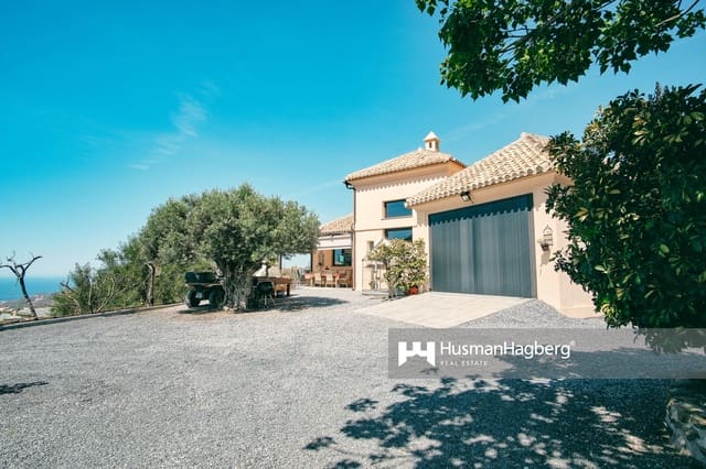 5 sovrum Villa till salu i Almuñécar med pool - 1 295 000 € (Ref: 9024845)