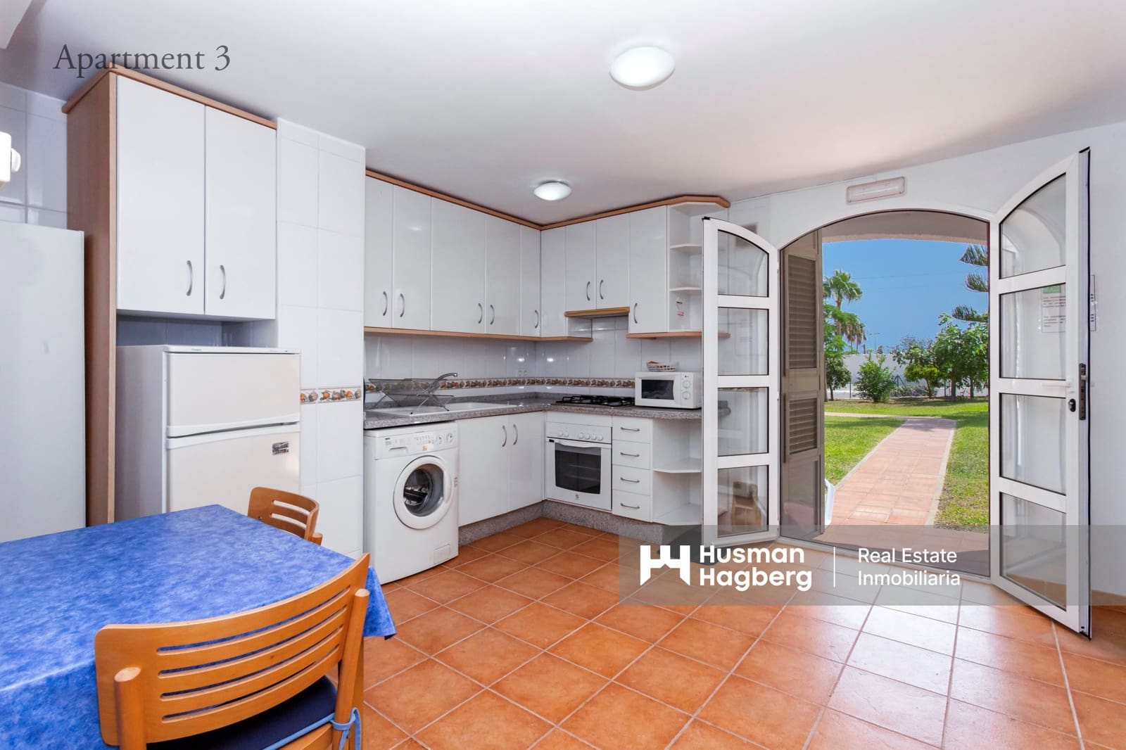 8 bedroom Villa for sale in Nerja - € 1,590,000 (Ref: 9133434)