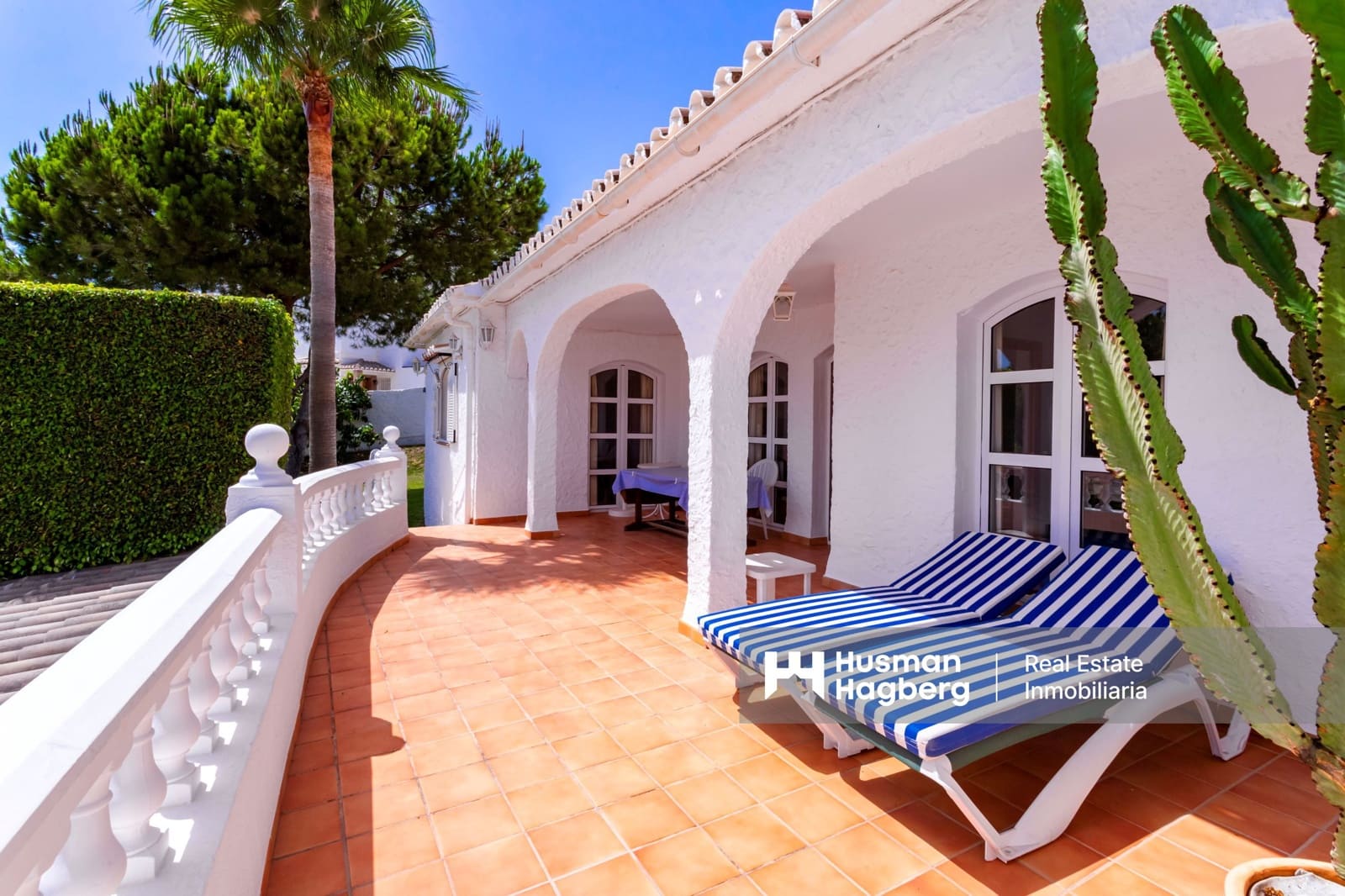 8 bedroom Villa for sale in Nerja - € 1,590,000 (Ref: 9133434)