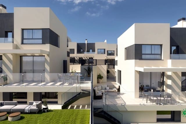 3 sovrum Hus till salu i Capistrano, Nerja med pool - 850 000 € (Ref: 9144233)