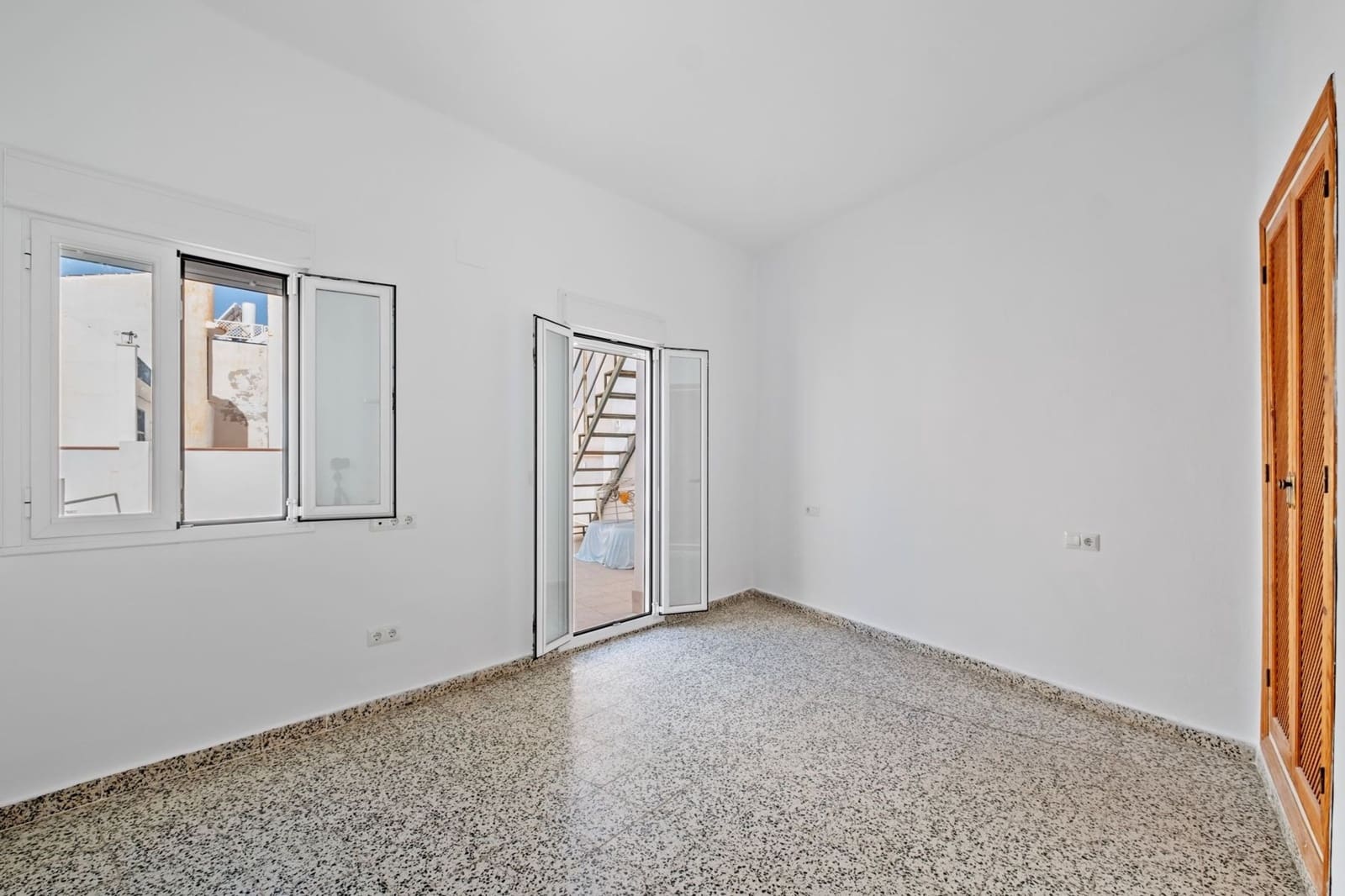 5 soveværelse Byhus til salg i Nerja - € 1.260.000 (Ref: 9172171)