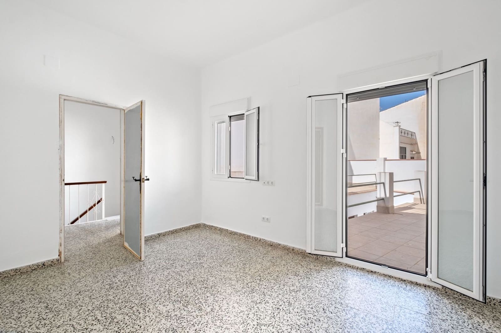 5 soveværelse Byhus til salg i Nerja - € 1.260.000 (Ref: 9172171)