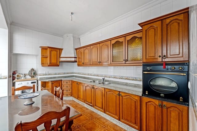 5 soveværelse Byhus til salg i Centro, Nerja - € 1.260.000 (Ref: 9172171)