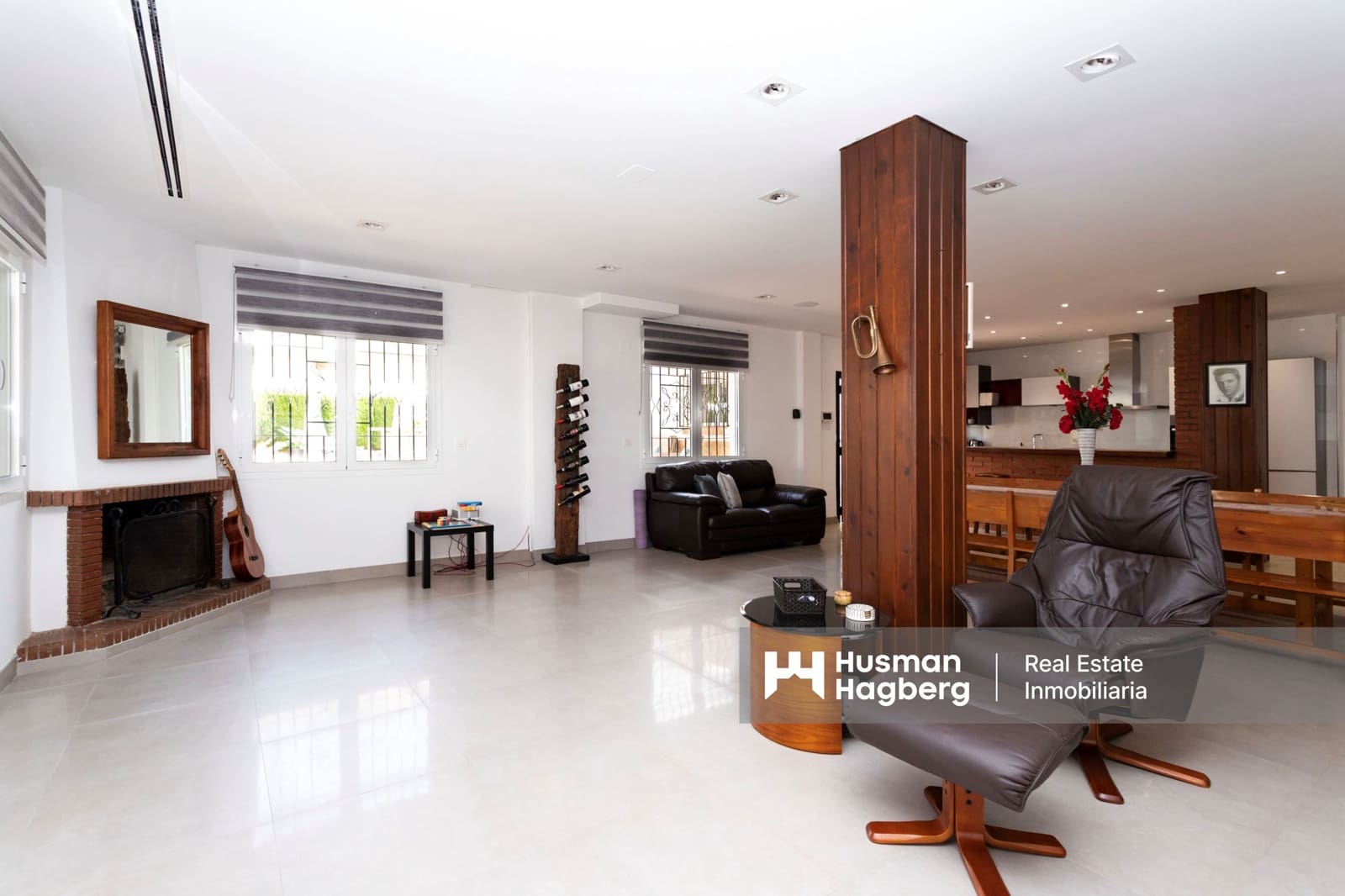 6 soveværelse Villa til salg i Caleta de Velez med swimmingpool - € 1.100.000 (Ref: 9231817)