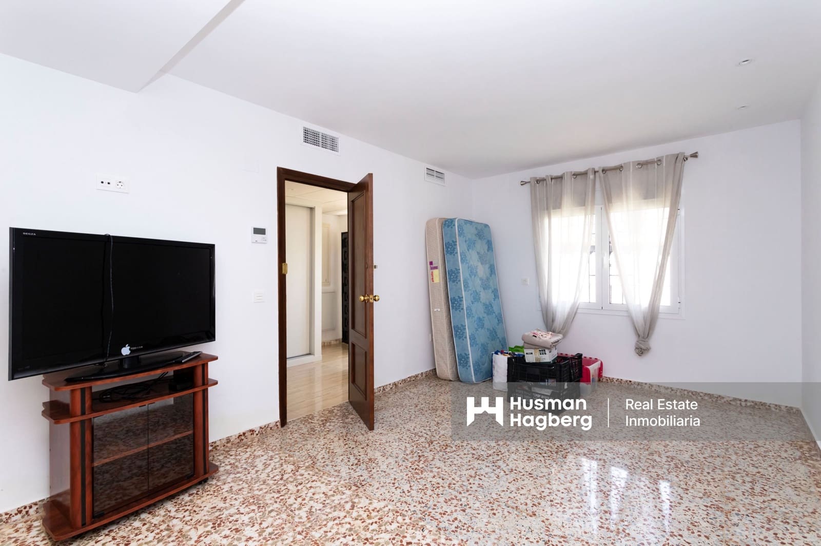 6 soveværelse Villa til salg i Caleta de Velez med swimmingpool - € 1.100.000 (Ref: 9231817)