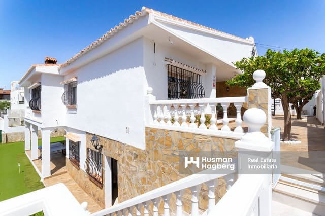 6 sovrum Villa till salu i Caleta de Vélez, Vélez-Málaga med pool - 1 100 000 € (Ref: 9231817)