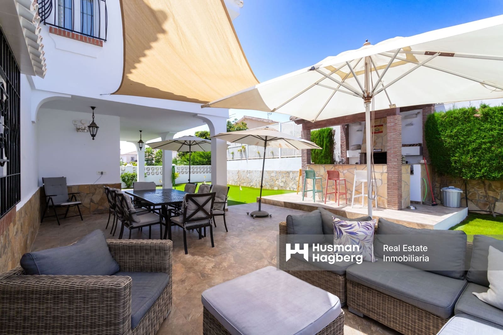 6 soveværelse Villa til salg i Caleta de Velez med swimmingpool - € 1.100.000 (Ref: 9231817)