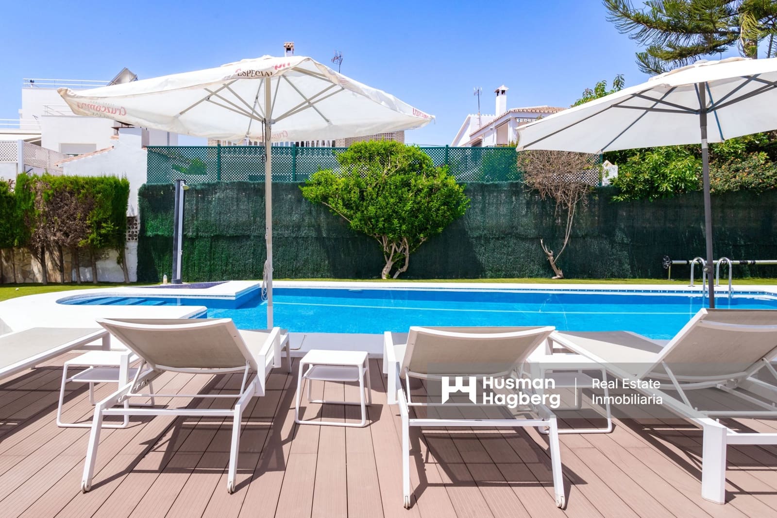 6 soveværelse Villa til salg i Caleta de Velez med swimmingpool - € 1.100.000 (Ref: 9231817)