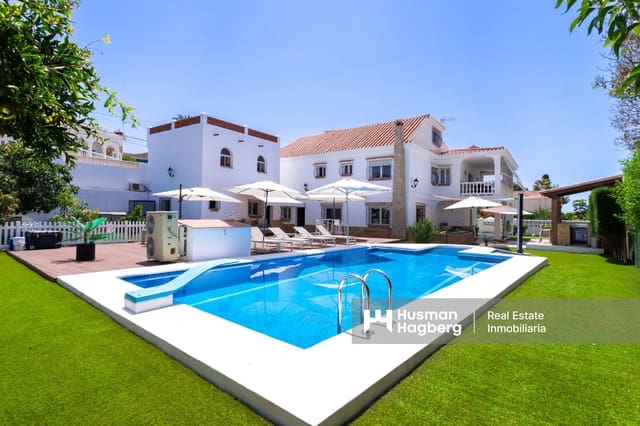 6 sovrum Villa till salu i Caleta de Vélez, Vélez-Málaga med pool - 1 100 000 € (Ref: 9231817)