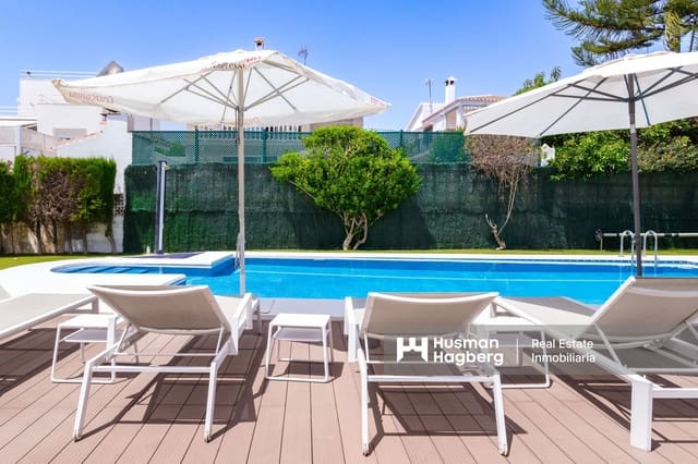 6 sovrum Villa till salu i Caleta de Vélez, Vélez-Málaga med pool - 1 100 000 € (Ref: 9231817)