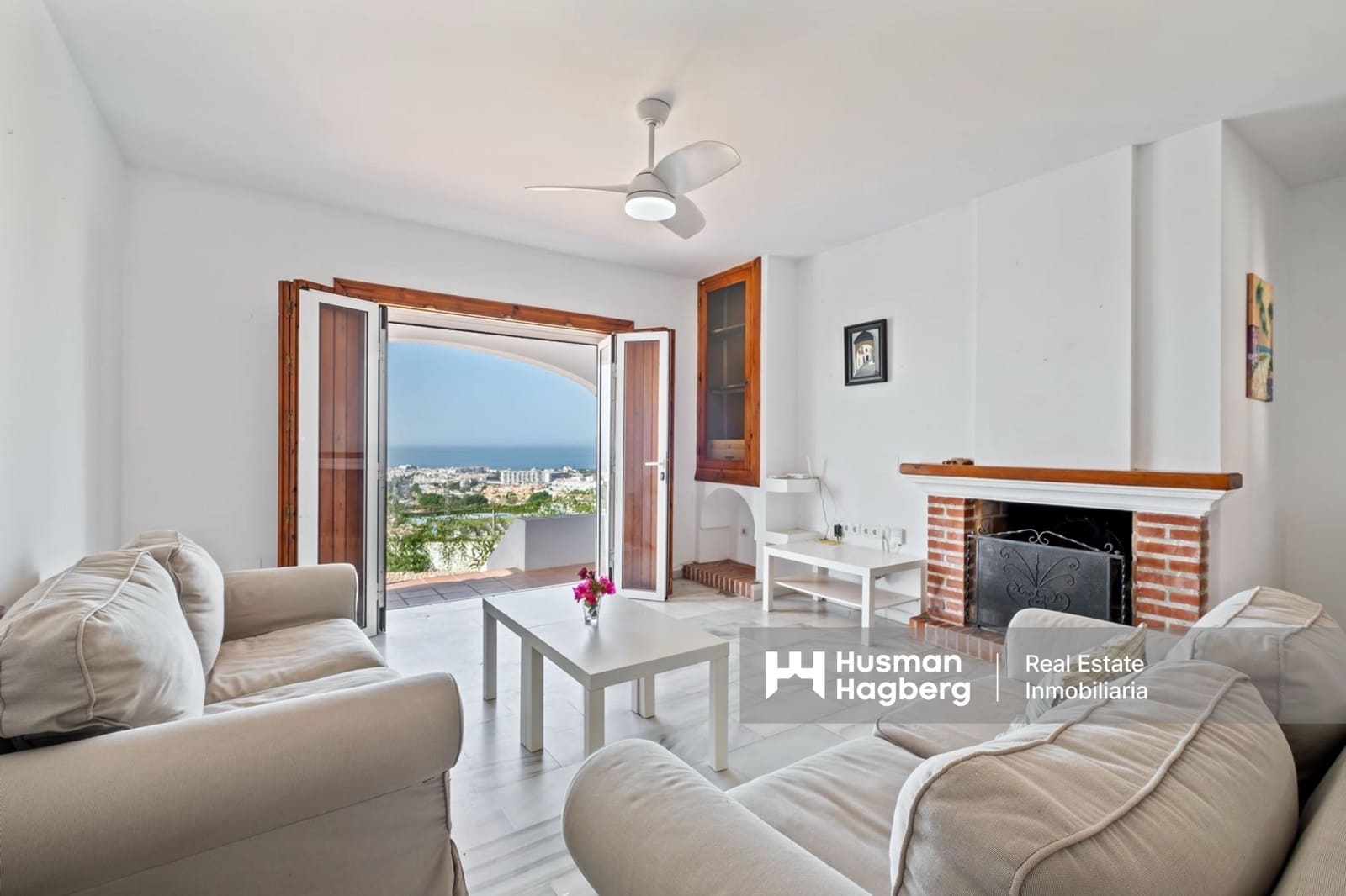 2 sovrum Villa till salu i Nerja med pool - 650 000 € (Ref: 9278721)