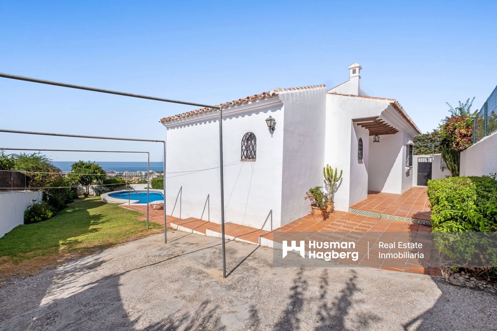 2 sovrum Villa till salu i Nerja med pool - 650 000 € (Ref: 9278721)