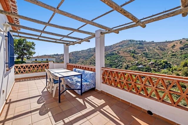 2 sovrum Villa till salu i Frigiliana med pool - 399 000 € (Ref: 9335479)