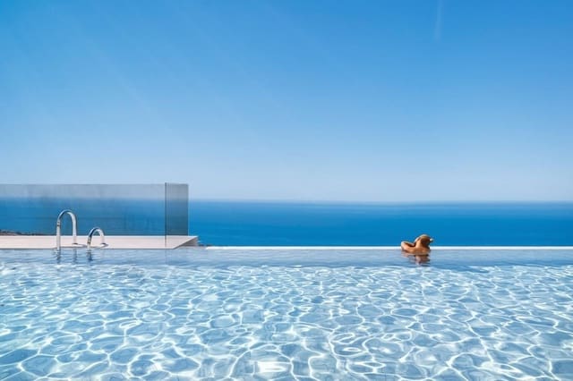 3 sovrum Lägenhet till salu i Rincón de la Victoria med pool - 477 000 € (Ref: 9340201)