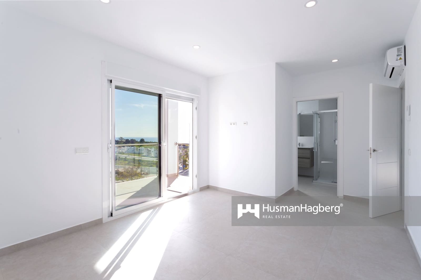 4 soverom Villa til salgs i Nerja med svømmebasseng - € 865 000 (Ref: 9343621)