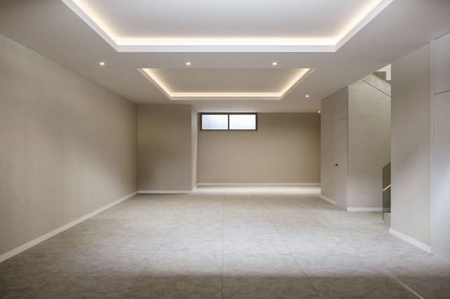 3 sovrum Villa till salu i Almuñécar med pool - 1 950 000 € (Ref: 9343622)