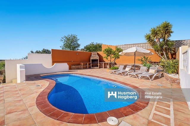 3 sovrum Villa till salu i Almuñécar med pool - 570 000 € (Ref: 9345245)