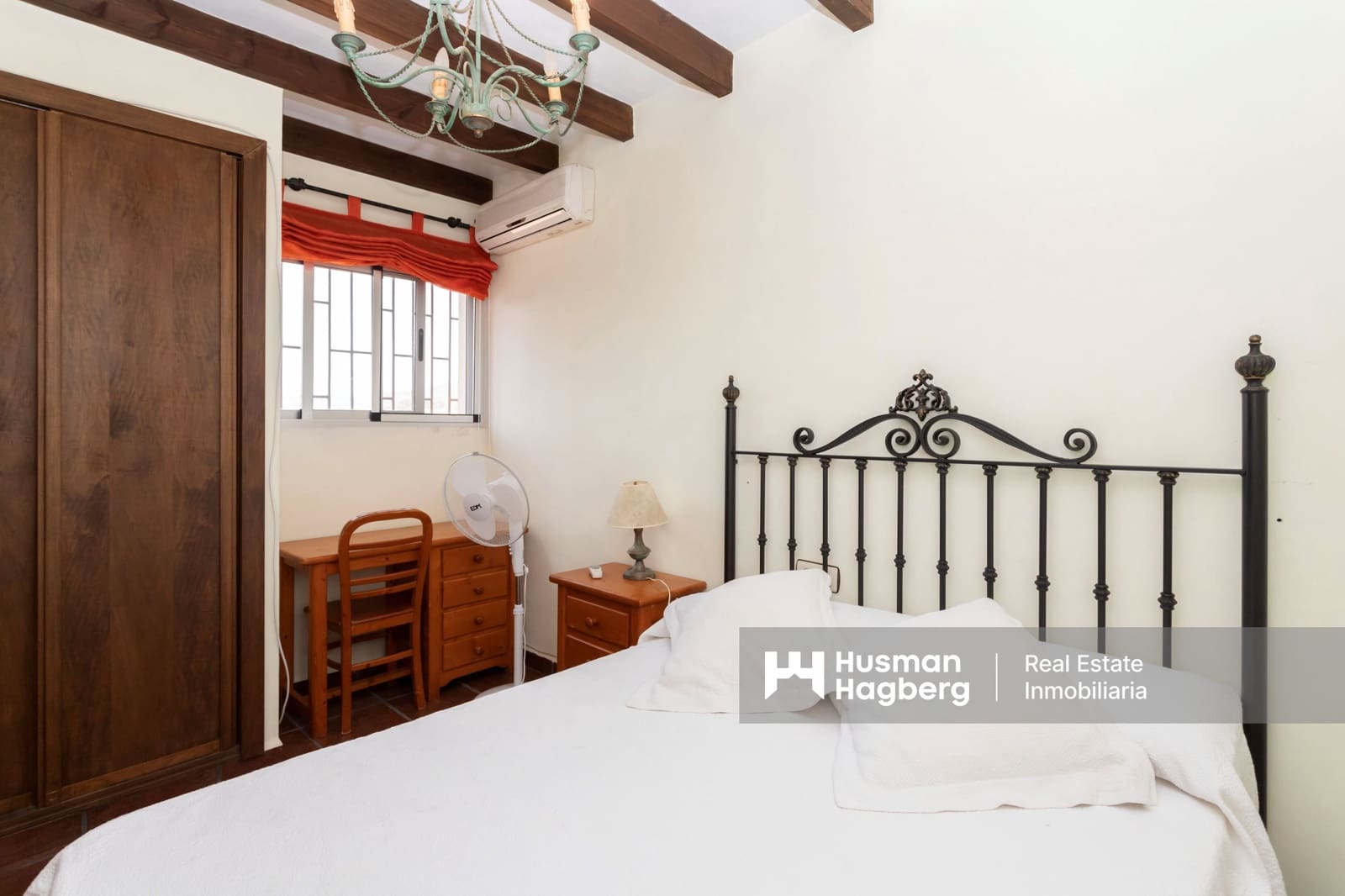 3 soveværelse Villa til salg i Jete med swimmingpool - € 550.000 (Ref: 9372309)