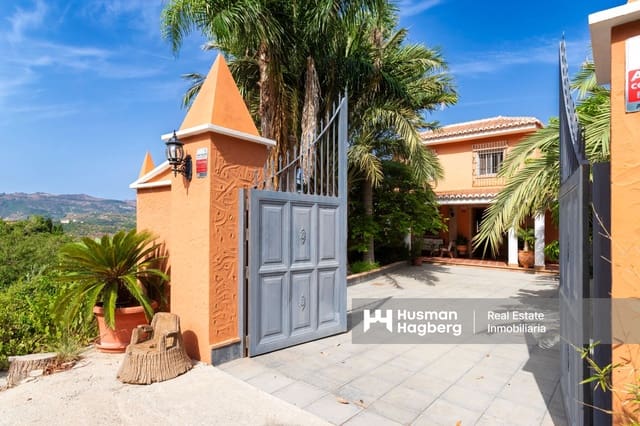 3 bedroom Villa for sale in Jete with pool - € 550,000 (Ref: 9372309)