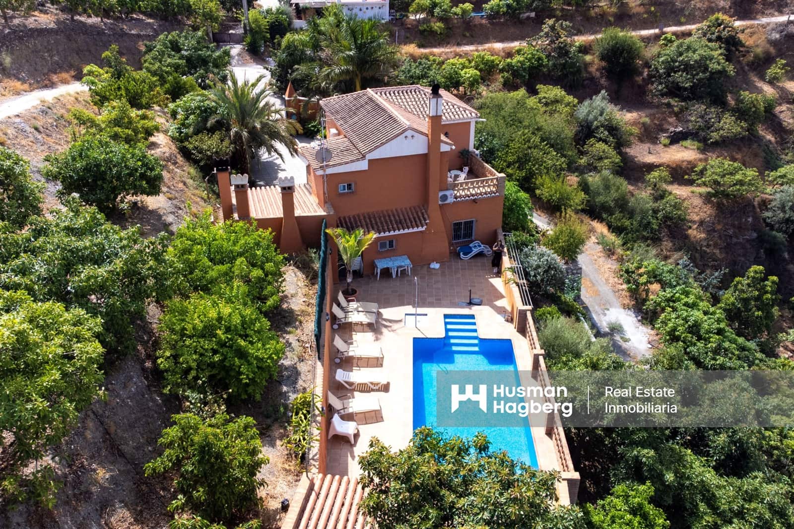 3 soveværelse Villa til salg i Jete med swimmingpool - € 550.000 (Ref: 9372309)