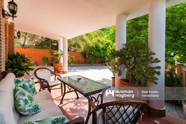 3 bedroom Villa for sale in Jete with pool - € 550,000 (Ref: 9372309)