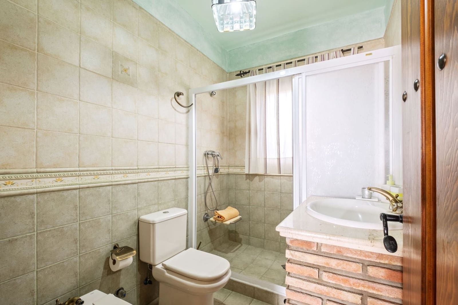 2 sypialnia Willa na sprzedaż w Benamocarra z basenem - 340 000 € (Ref: 9373980)