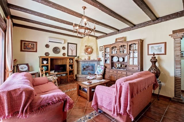 2 sypialnia Willa na sprzedaż w Benamocarra z basenem - 340 000 € (Ref: 9373980)