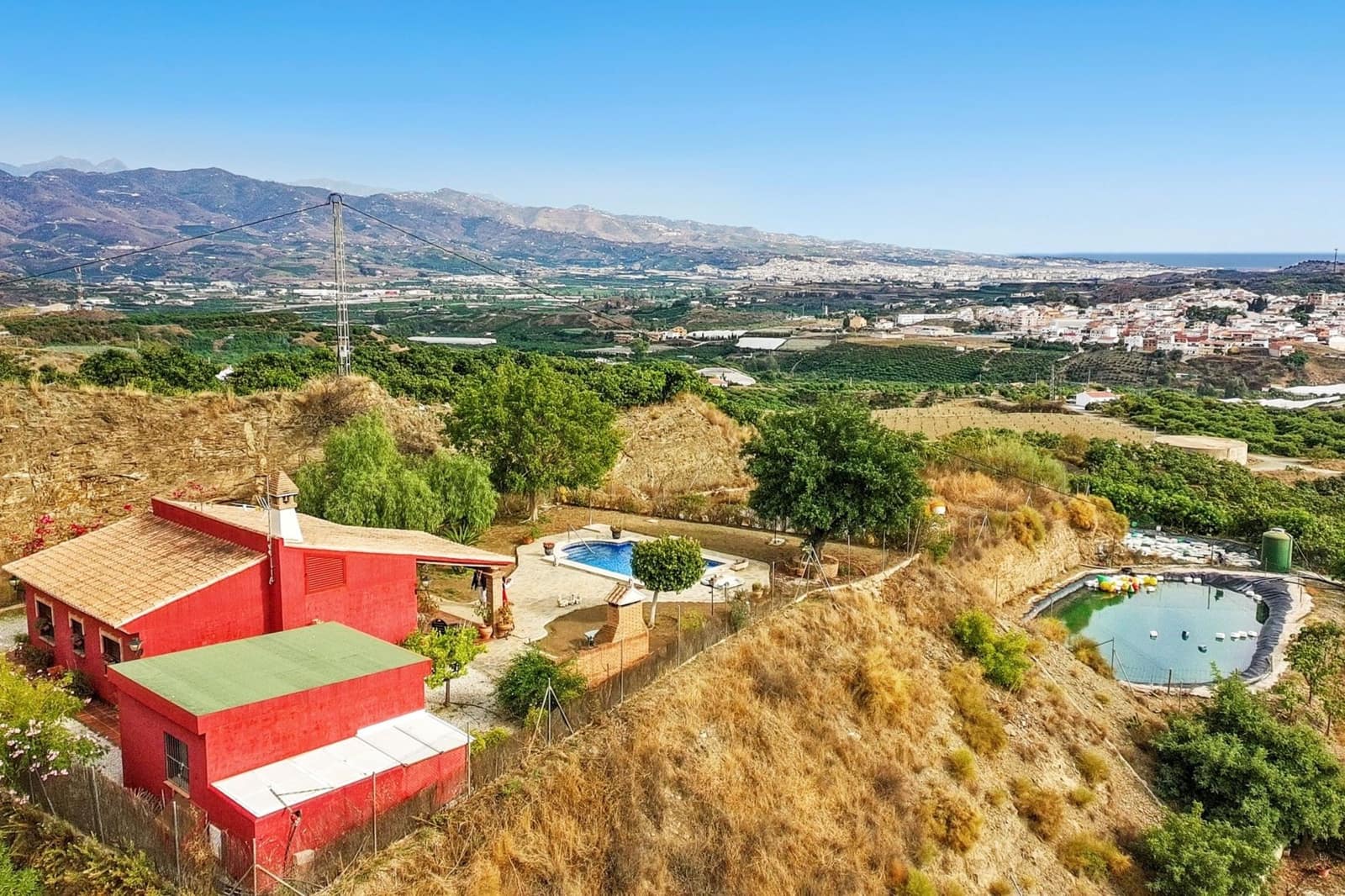 2 sypialnia Willa na sprzedaż w Benamocarra z basenem - 340 000 € (Ref: 9373980)