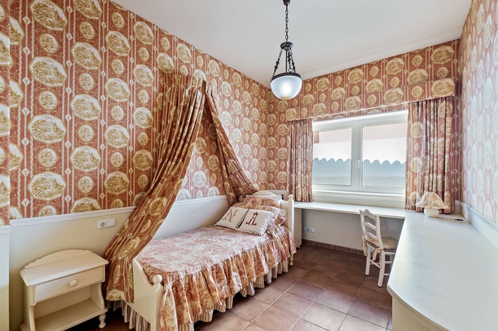 3 makuuhuone Huvila myytävänä paikassa Torrox mukana uima-altaan - 675 000 € (Ref: 9378300)