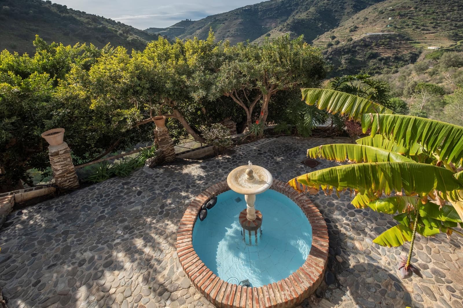 6 sovrum Villa till salu i Sayalonga med pool - 780 000 € (Ref: 9386317)