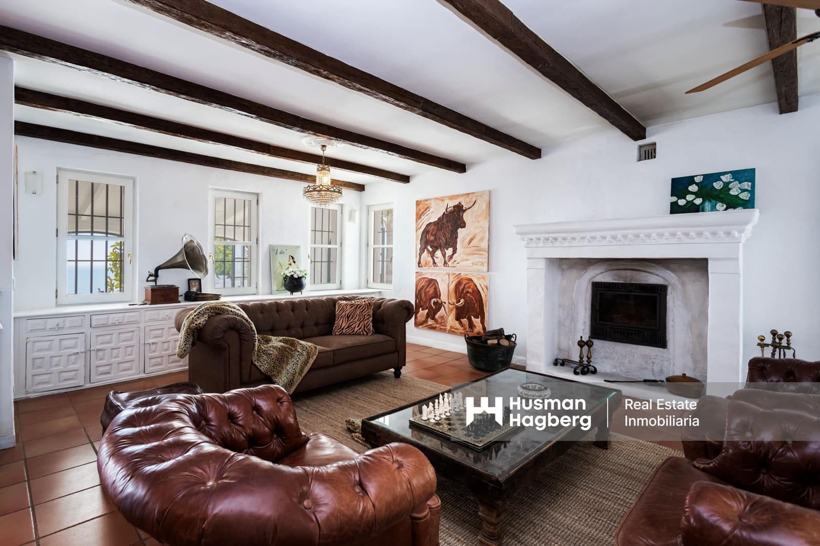 3 sypialnia Willa na sprzedaż w Sayalonga z basenem - 1 250 000 € (Ref: 9396836)