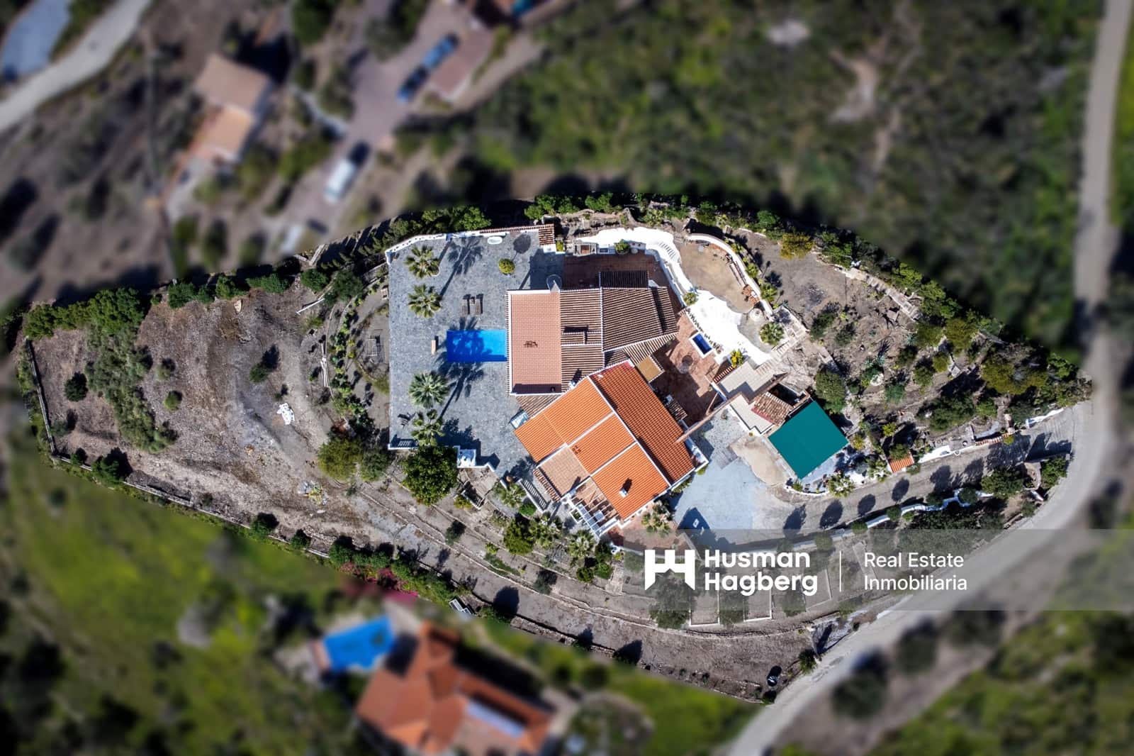 3 sypialnia Willa na sprzedaż w Sayalonga z basenem - 1 250 000 € (Ref: 9396836)