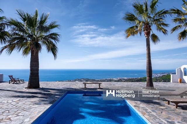 3 sovrum Villa till salu i Sayalonga med pool - 1 250 000 € (Ref: 9396836)