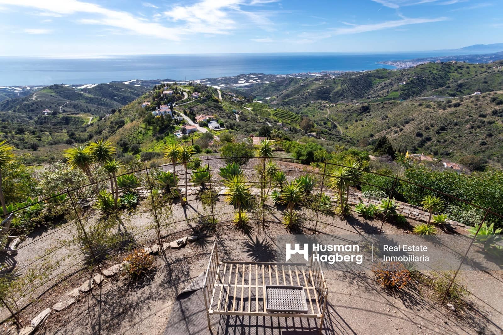 3 sypialnia Willa na sprzedaż w Sayalonga z basenem - 1 250 000 € (Ref: 9396836)