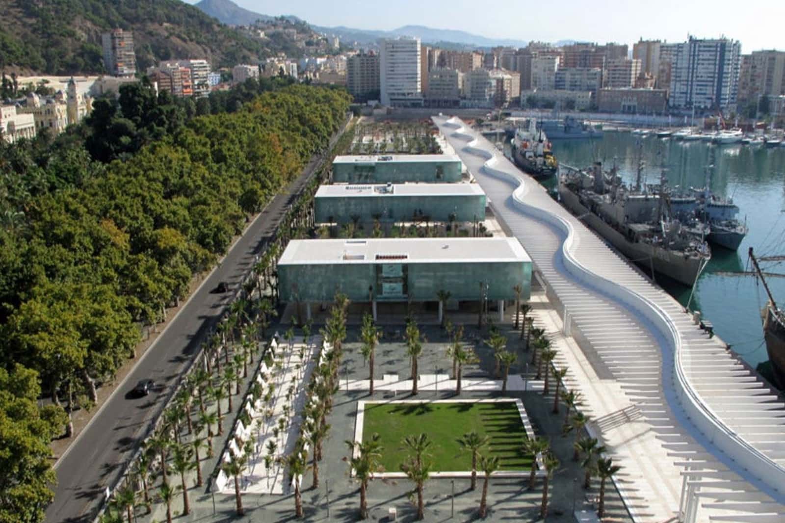 2 sovrum Lägenhet till salu i Malaga stad med pool - 528 000 € (Ref: 9412828)