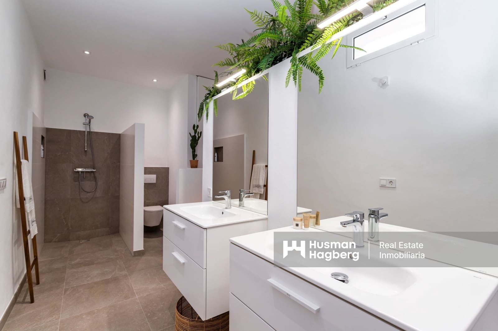 5 sypialnia Willa na sprzedaż w Almunecar z basenem - 795 000 € (Ref: 9412944)