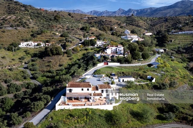 5 sypialnia Willa na sprzedaż w Almuñécar z basenem - 795 000 € (Ref: 9412944)