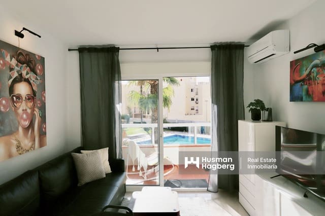 1 sovrum Lägenhet till salu i Centro, Nerja med pool - 235 000 € (Ref: 9412945)