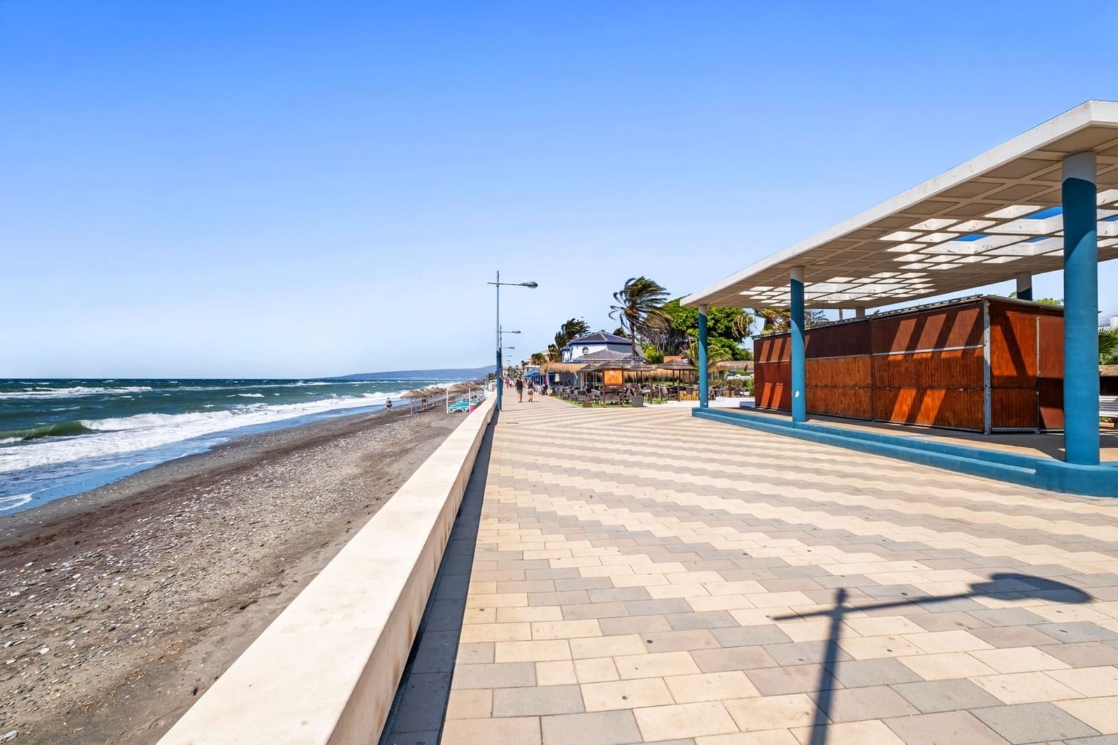 5 sypialnia Willa na sprzedaż w Torrox z basenem - 1 400 000 € (Ref: 9426222)