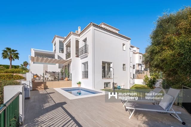 3 soveværelse Villa til salg i El Peñoncillo, Torrox med swimmingpool - € 649.000 (Ref: 9449777)