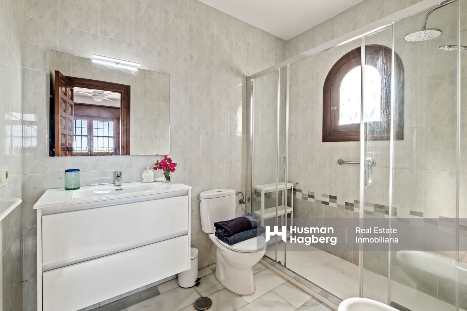 2 quarto Moradia para venda em Nerja com piscina - 650 000 € (Ref: 9449778)