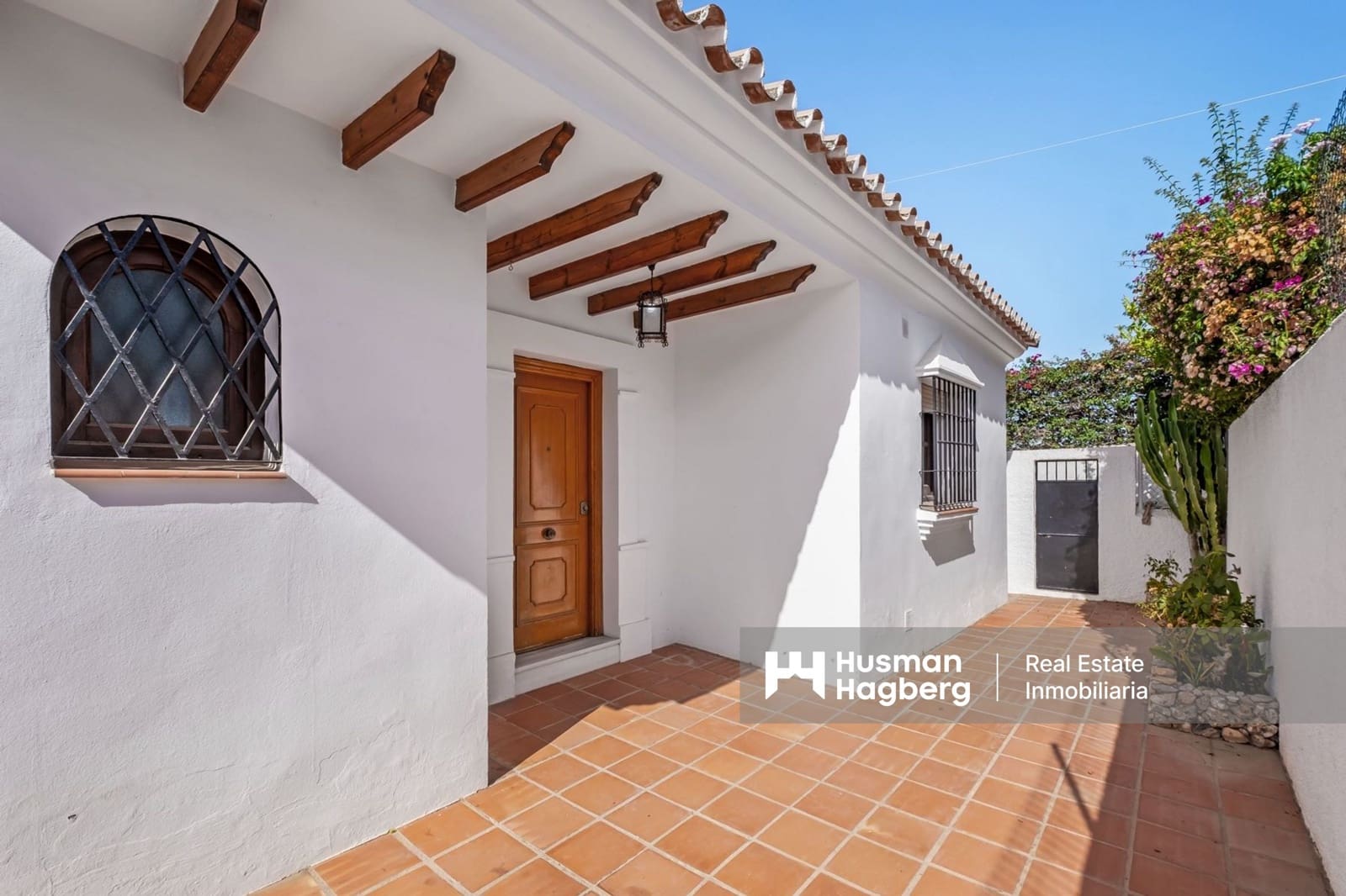 2 quarto Moradia para venda em Nerja com piscina - 650 000 € (Ref: 9449778)